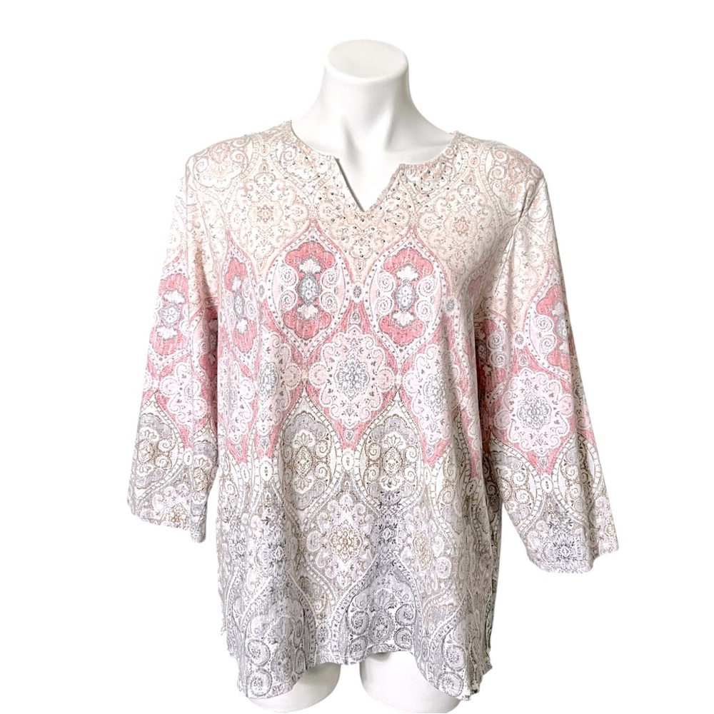 Alfred Dunner Boho Print Top With Rhinestones Size 1X Pink/Gray